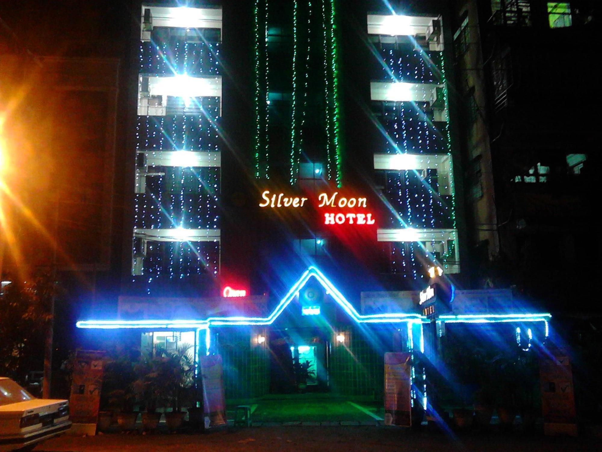Silver Moon Hotel Yangon Dış mekan fotoğraf