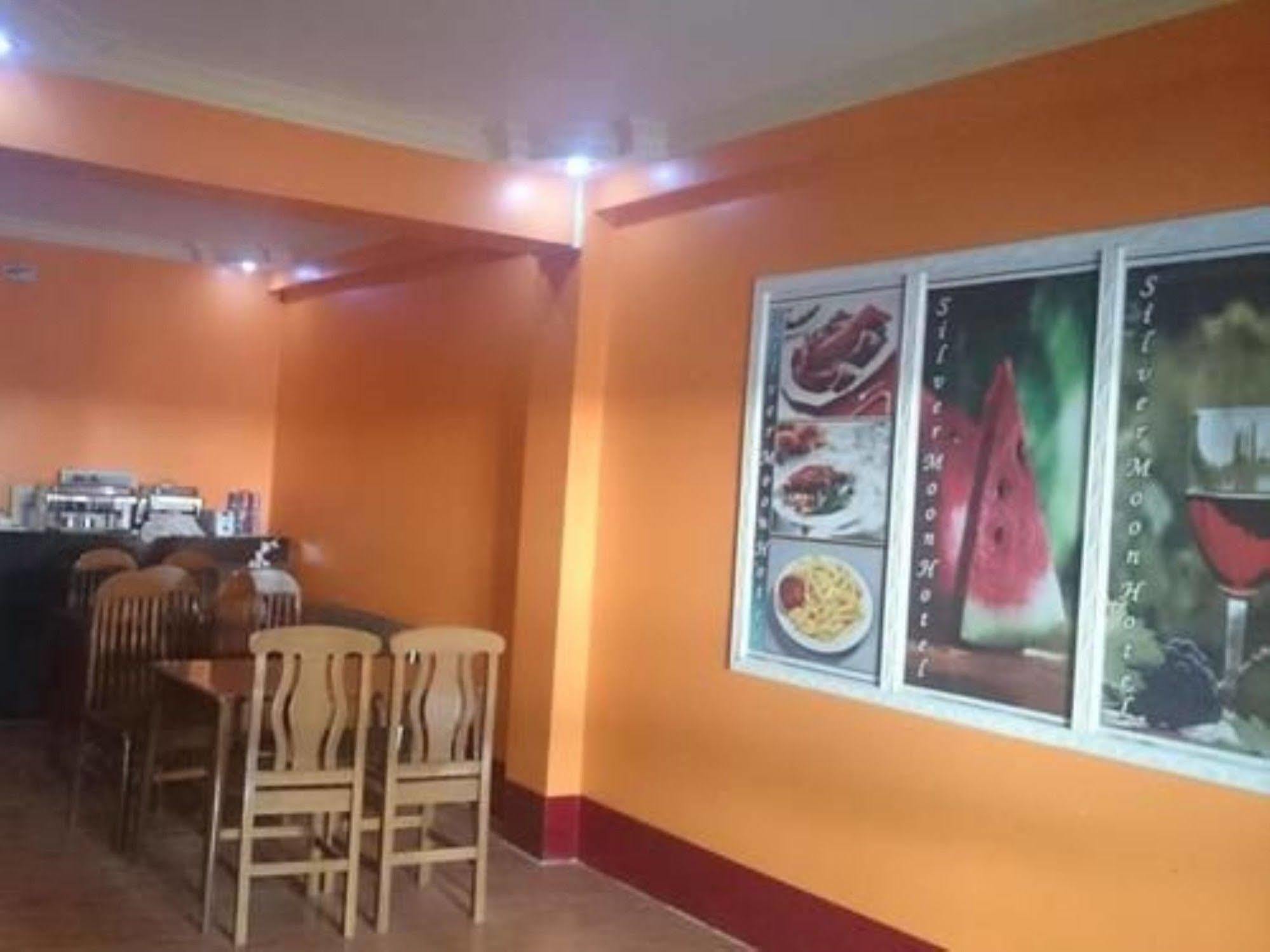 Silver Moon Hotel Yangon Dış mekan fotoğraf