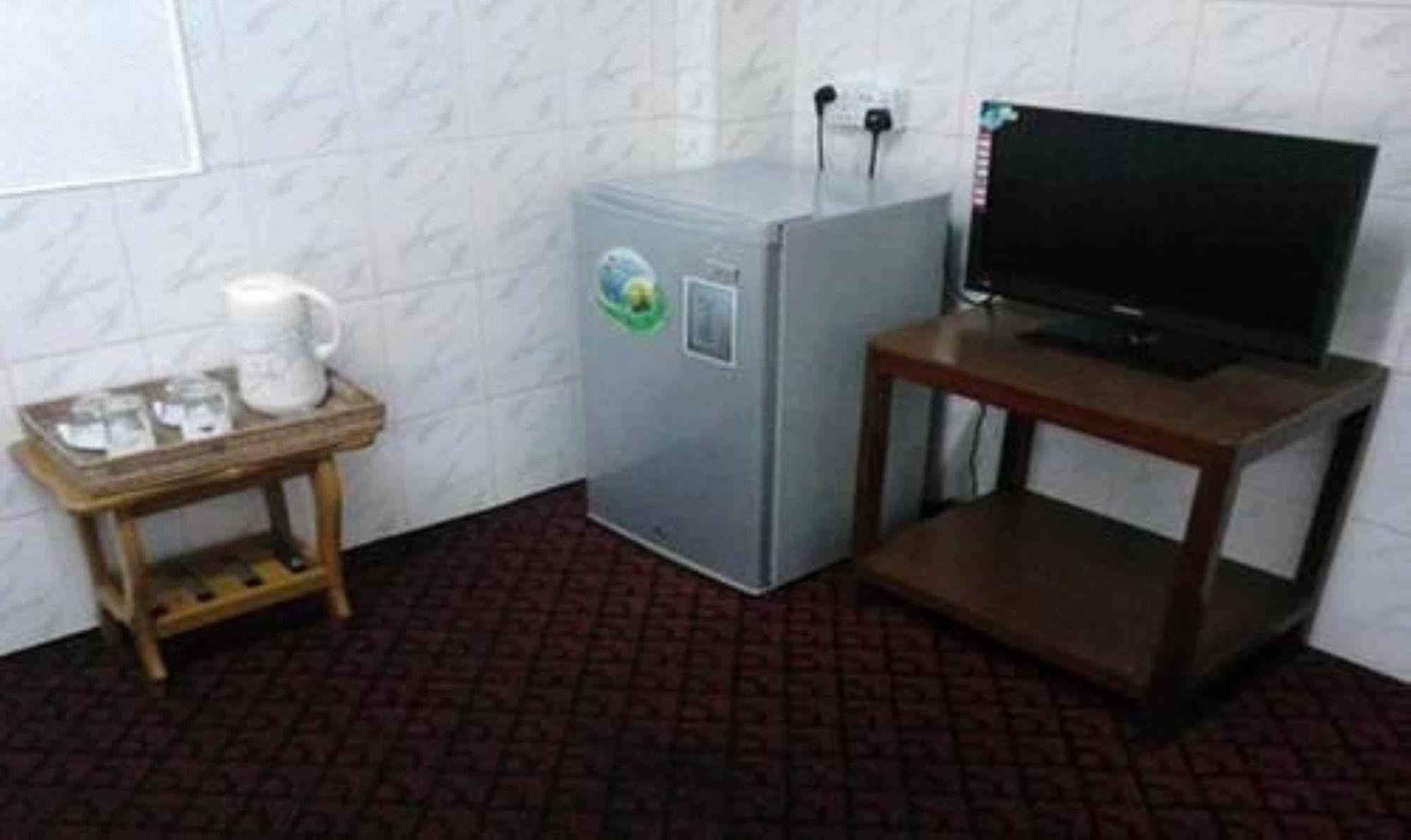 Silver Moon Hotel Yangon Dış mekan fotoğraf
